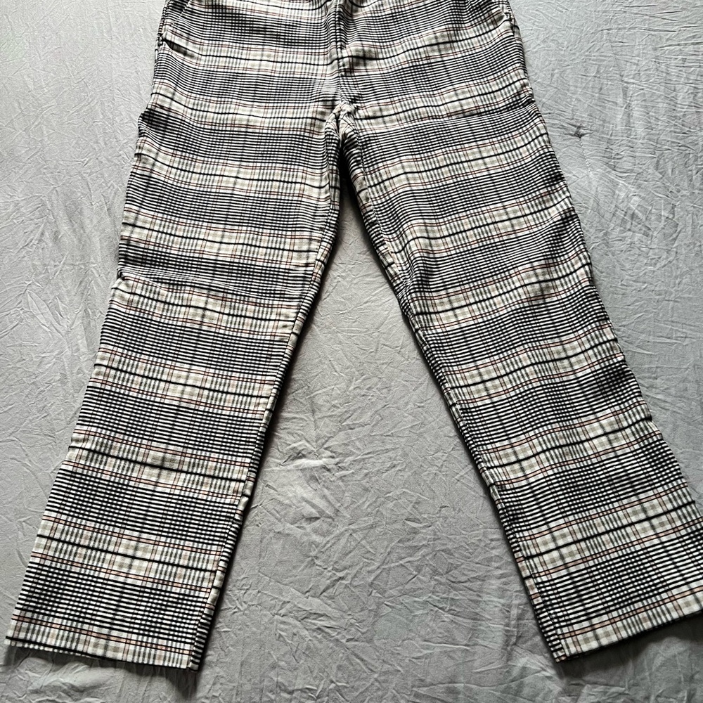 T.J.Maxx Black and White Plaid Cropped Pants